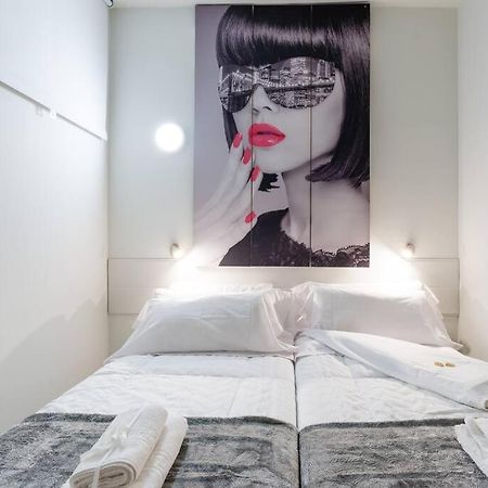 Incredible Luxury Location In Puerto Banus Beach For Families Marbella Eksteriør bilde