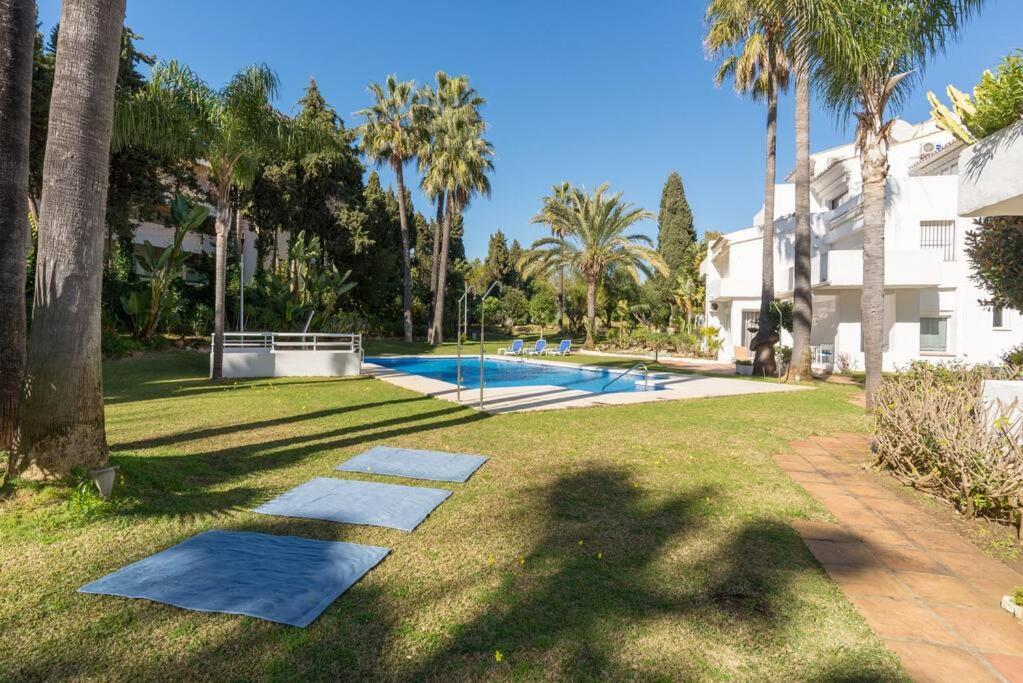 Incredible Luxury Location In Puerto Banus Beach For Families Marbella Eksteriør bilde